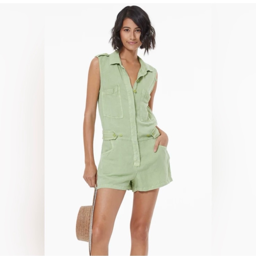 New  Young Fabulous and Broke HUDSON ROMPER‎ Size M